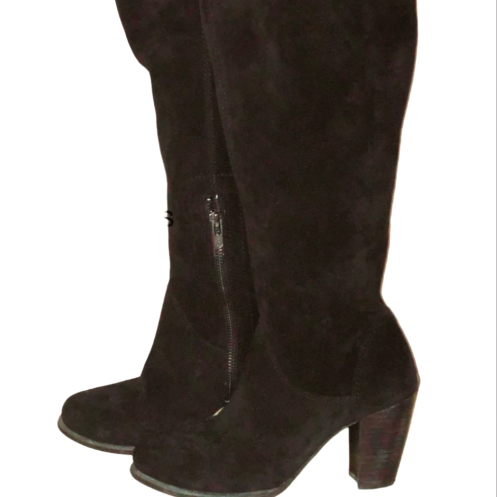 UGG Australia Ava Water ResistantSuede High Heel Boots black US 7.5. Pre-owned.